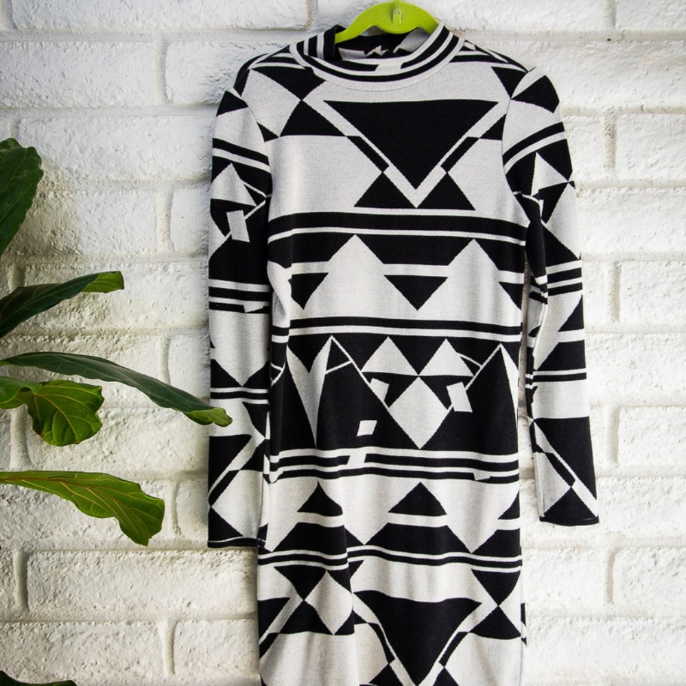 Jacqueline de Yong Black and White Dress Size Sm